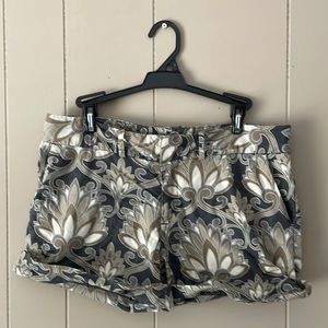 Mossimo flowered shorts.